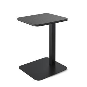 czarny stolik z laminatem kompaktowym
